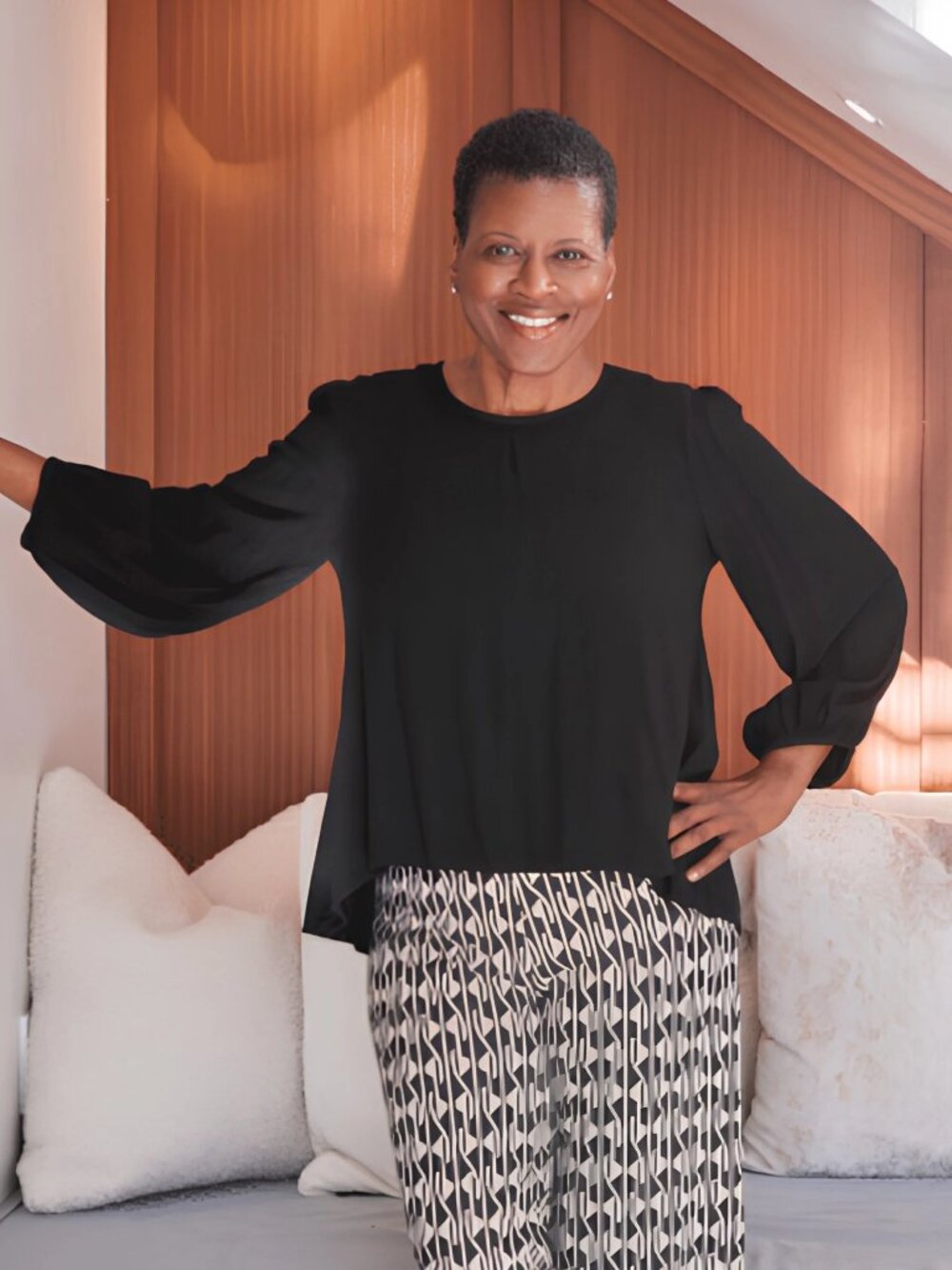 Bryn Walker Lucinda Top in Black Size XL